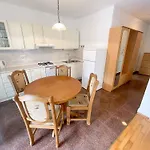 In 42068 Appartement Jadranovo